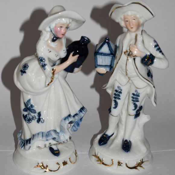 Vintage Courting Couple Glazed Porcelain Figurine 18th Century Style - Picture 1 of 1